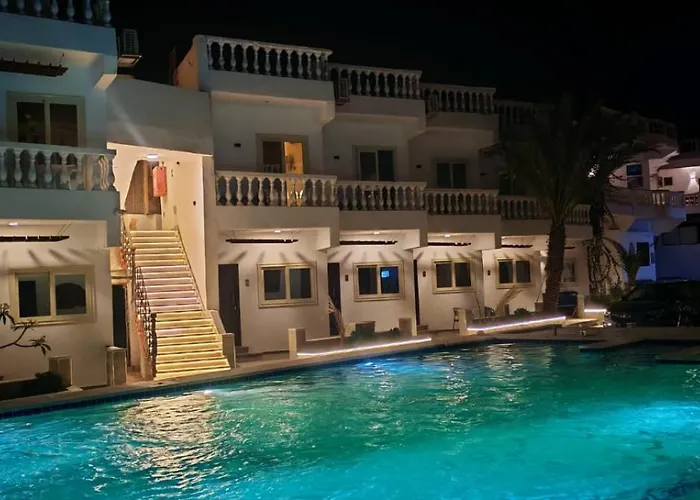Hotel Seven Heaven Diving Center