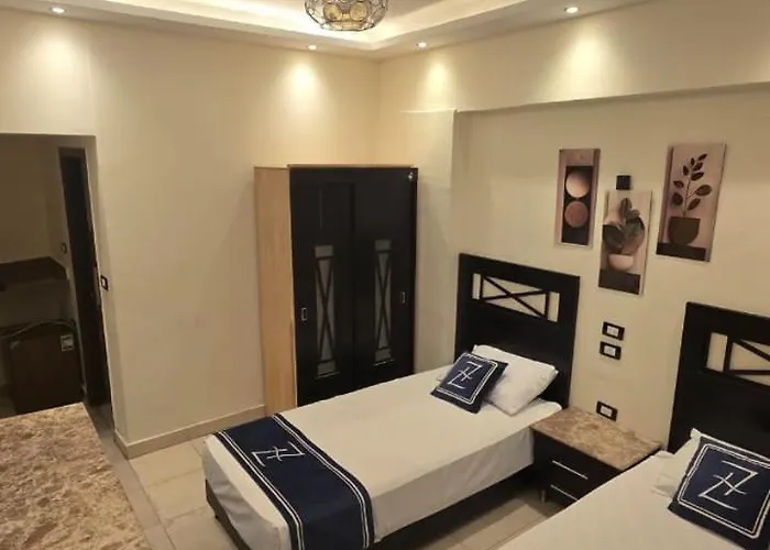 Seven Heaven Diving Center فندق *